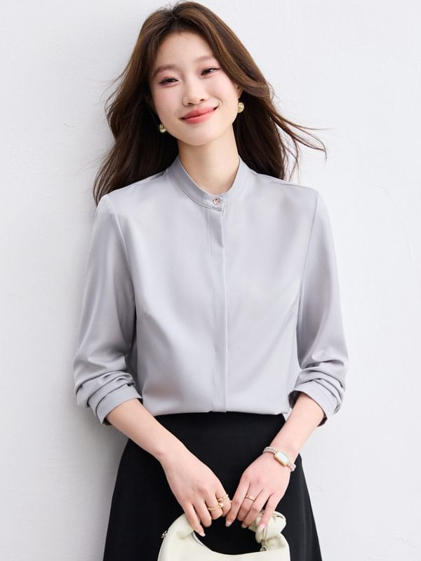 Short Sleeve Band Collar Solid Button-Up Shirt