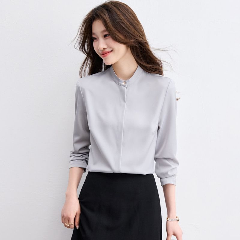 Short Sleeve Band Collar Solid Button-Up Shirt