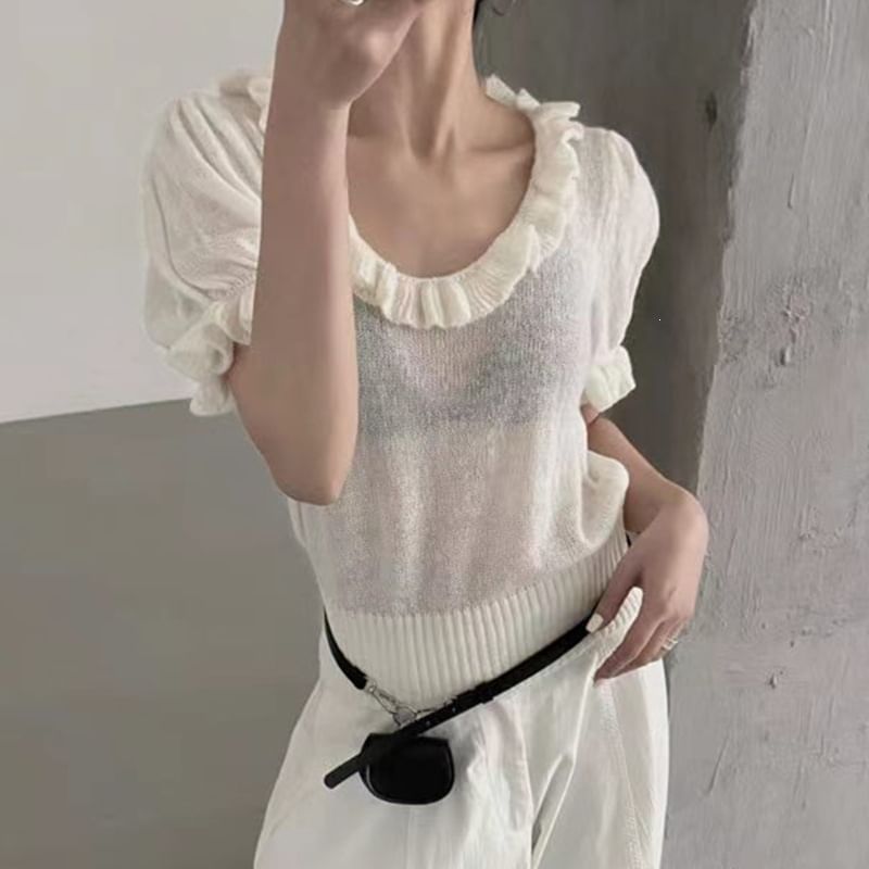 Ruffle-Trimmed Scoop Neck Knit Top with Short Sleeves