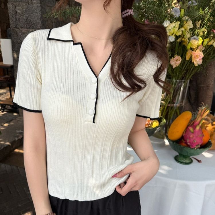 Contrast-Trim Henley V-Neck Short-Sleeve Knit