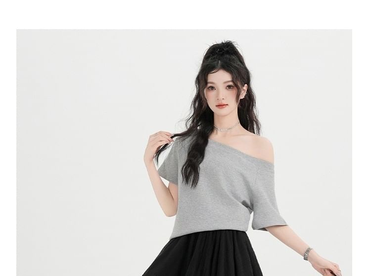 Mid Rise Plain Lace Trim Asymmetrical A-Line Skirt