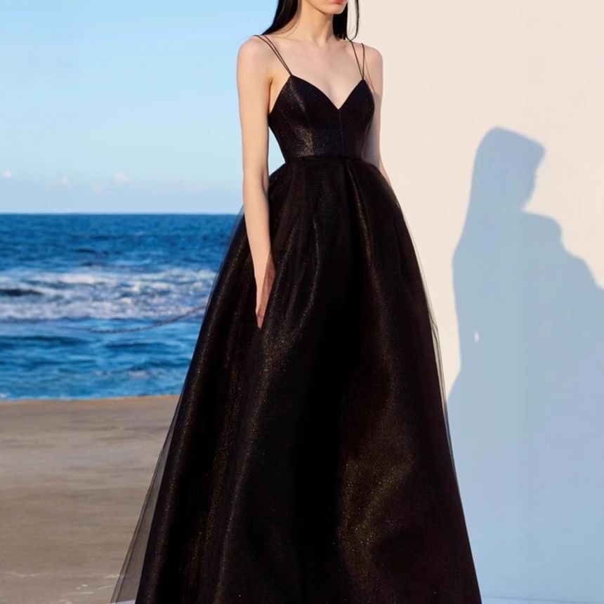 Spaghetti Strap V-Neck Plain A-Line Evening Gown