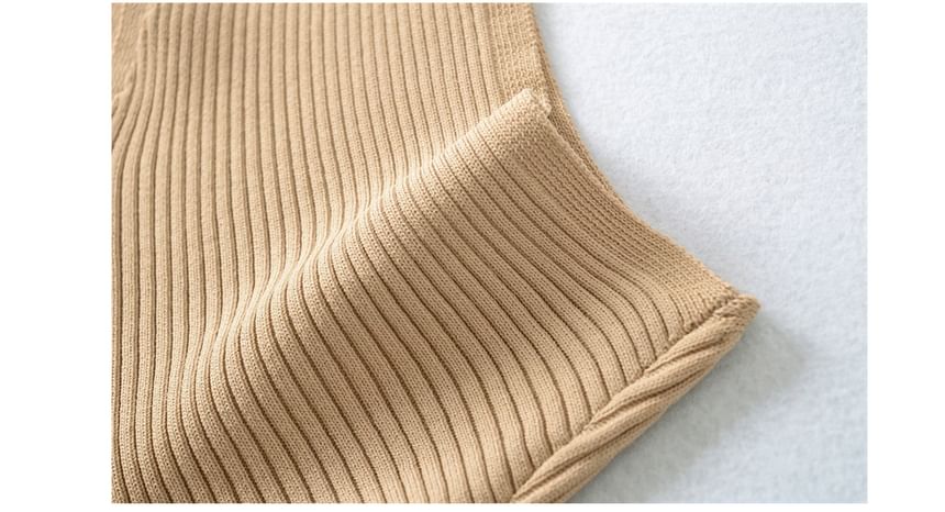 Sleeveless One Shoulder Solid Cutout Knit Top
