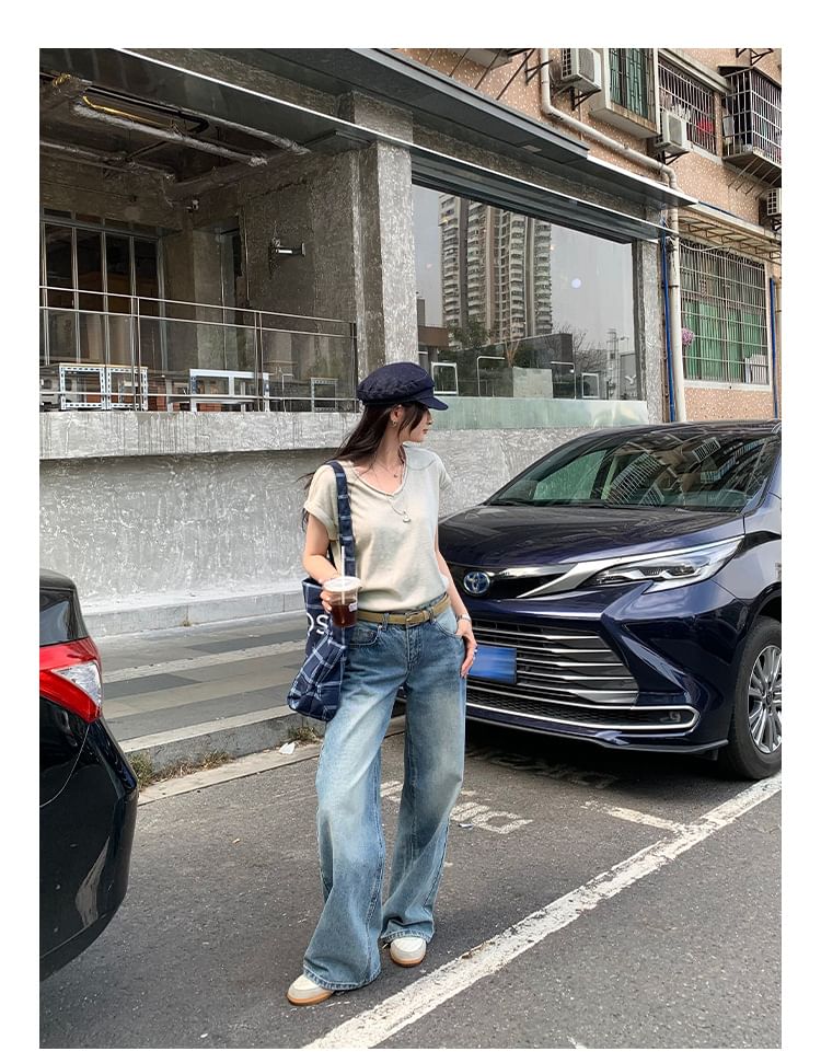 Short-Sleeve V-Neck Plain Lace Trim T-Shirt