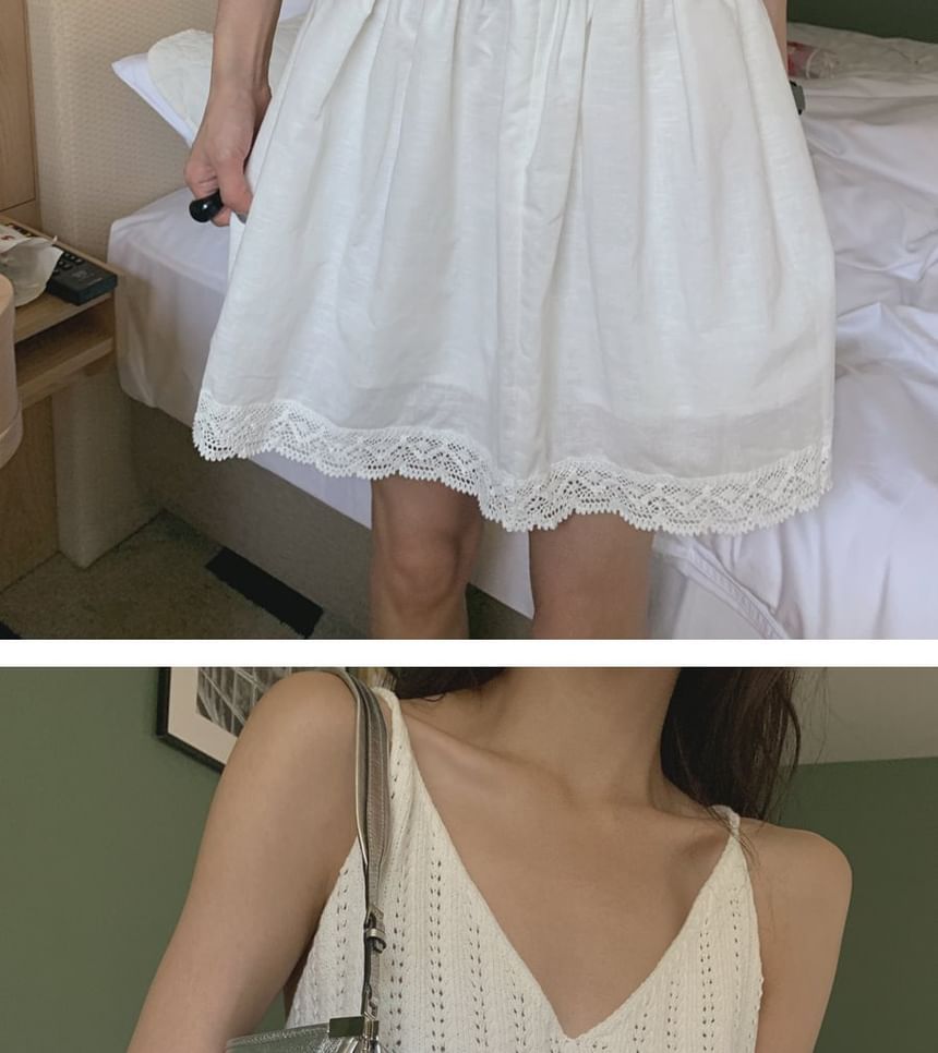Spaghetti Strap V-Neck Solid Knit Camisole