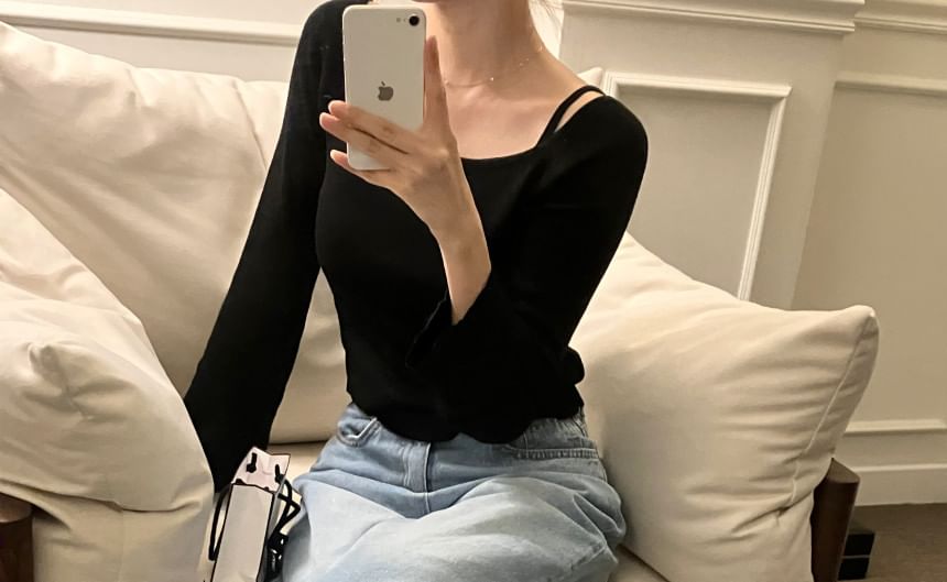 Set: Off Shoulder Long Sleeve Solid Knit Top + Spaghetti Strap V-Neck Camisole