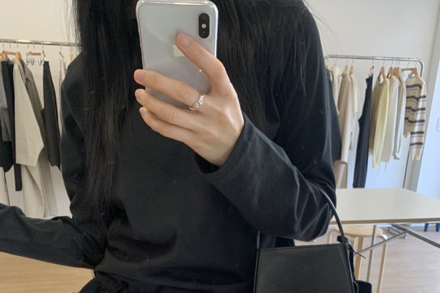 Long Sleeve Crew Neck Solid Ruffle Hem Tee