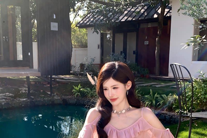 Set: Cold Shoulder Ruffle Trim Long Sleeve Top + Mid Rise Tiered Ruffle Mini Skirt