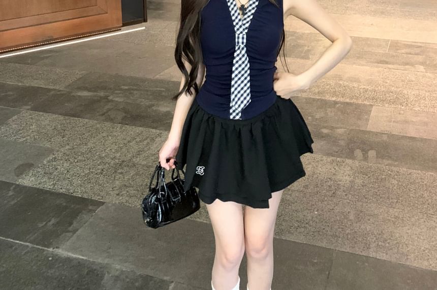 Sleeveless Collared Gingham Tie Detail Top / Mid Rise Solid Mini Flared Skort