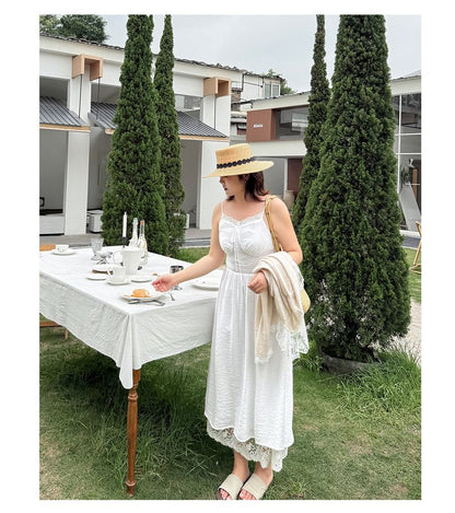 [XL-4XL] Spaghetti Strap V-Neck Lace Maxi A-Line Dress