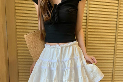 Mid Rise Plain Lace Trim Mini A-Line Skirt
