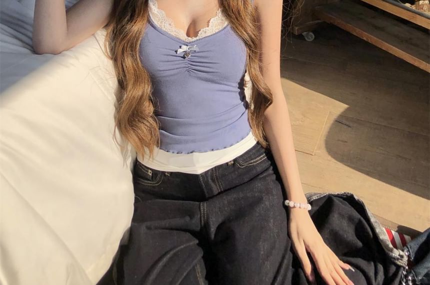 Sleeveless Plain Crop Top / Lace Camisole Top