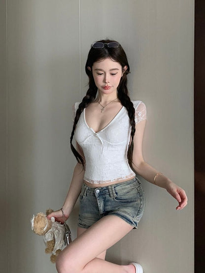 Short Sleeve V-Neck Solid Lace Trim Cropped Top