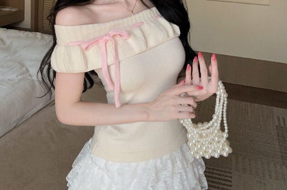 Short-Sleeve Off Shoulder Plain Knit Top / Mid Rise Plain Lace Mini A-Line Skirt