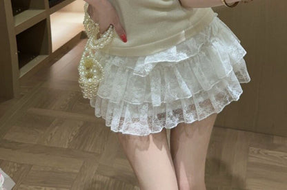 Short-Sleeve Off Shoulder Plain Knit Top / Mid Rise Plain Lace Mini A-Line Skirt