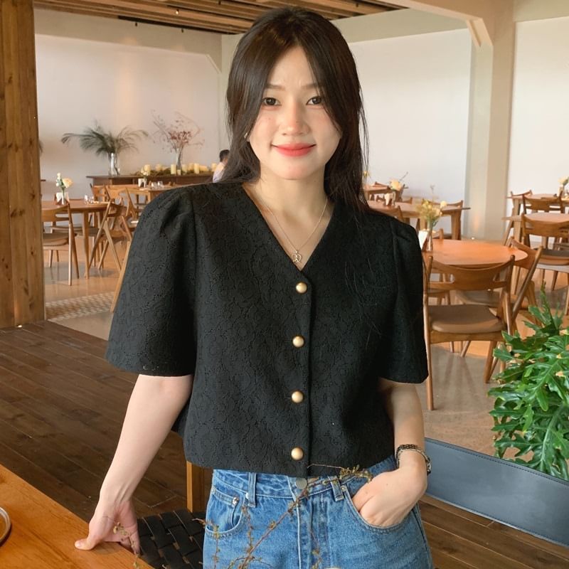 Short Sleeve V-Neck Jacquard Button Up Cropped Top