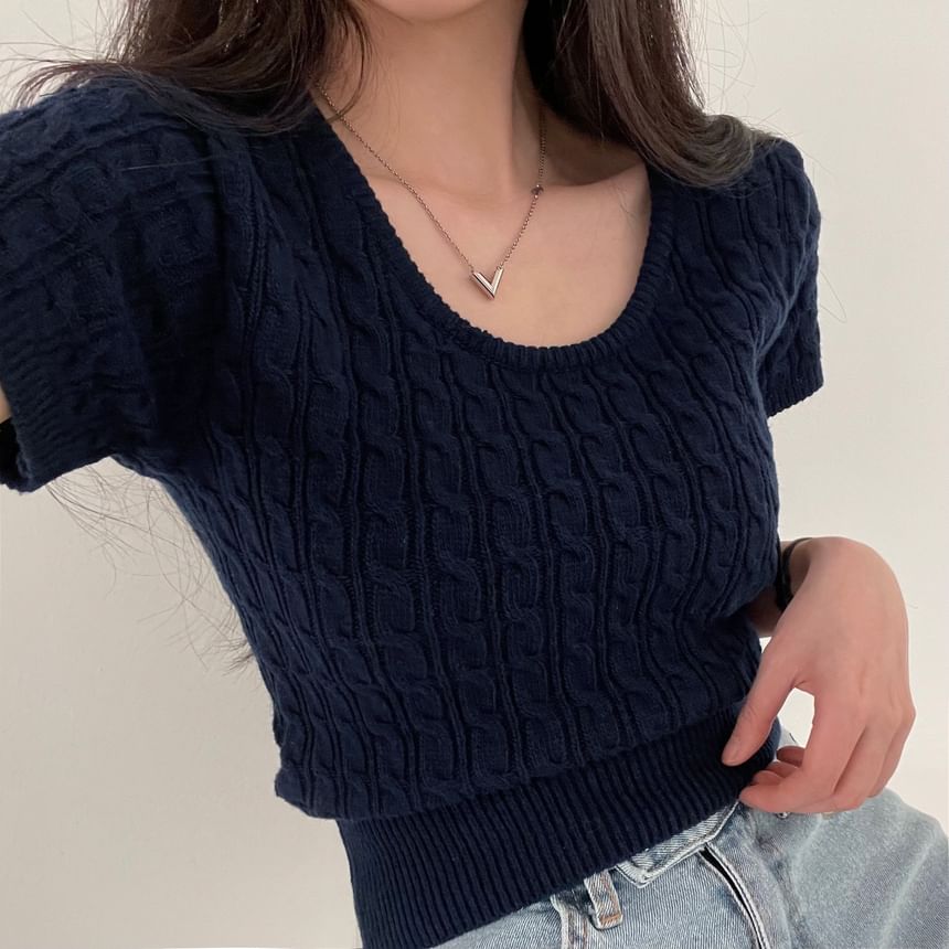 Short Sleeve Scoop Neck Solid Cable Knit Fitted Top