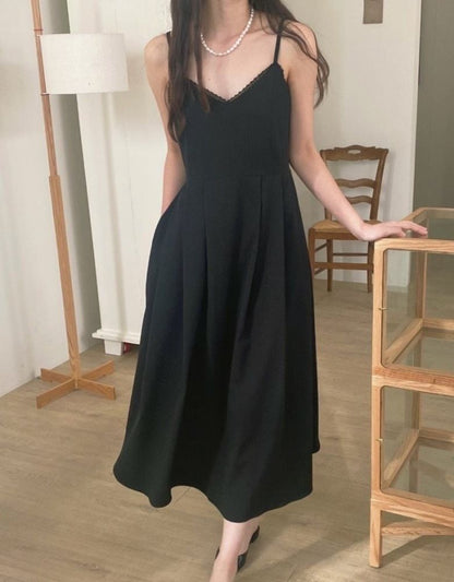 Spaghetti Strap V-Neck Plain Lace Trim Pleated Midi A-Line Dress
