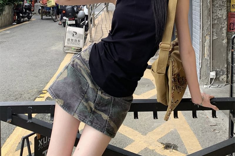 Crew Neck Plain Studded Tank Top / High Waist Camo Print Mini Pencil Skirt
