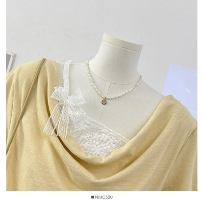 Mock Two-Piece Short-Sleeve Lace Panel T-Shirt