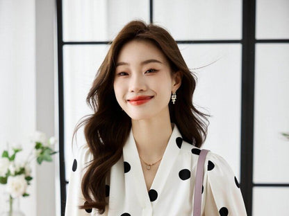 Dotted V-Neck Short Sleeve Blouse
