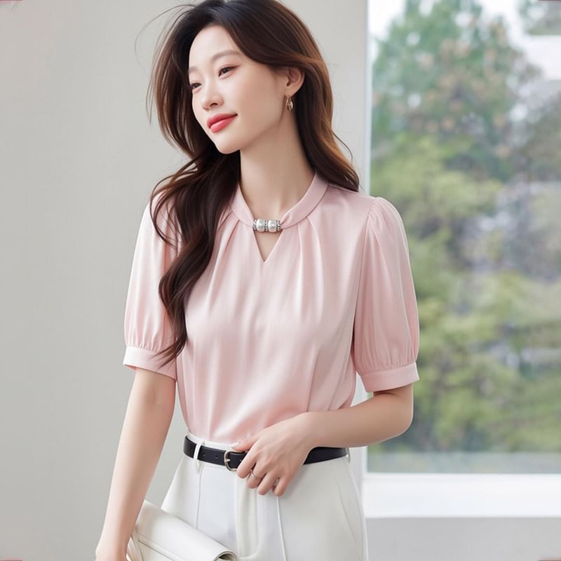 Beaded Cutout Short Sleeve Plain Blouse