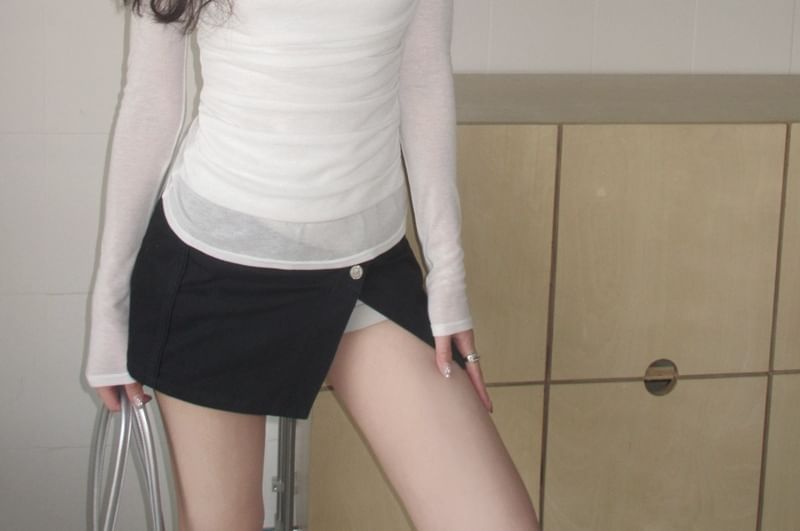 Boat Neck Sheer Ruched Long Sleeve Tee