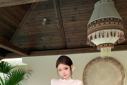Low Rise Plain Skort / Short-Sleeve Crew Neck Lace Trim Cropped T-Shirt