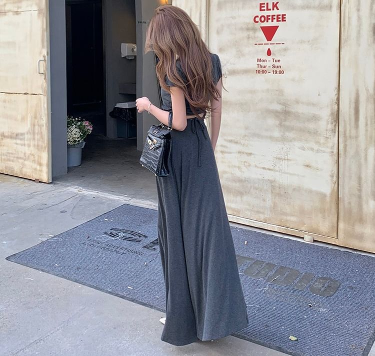 Set: Short Sleeve Crew Neck Plain T-Shirt + High Waist Maxi A-Line Skirt
