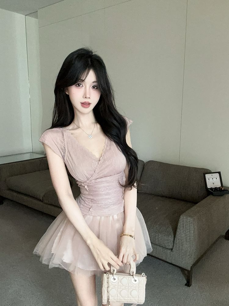 Cap-Sleeve V-Neck Ruched Lace Crop Top / High Waist Plain Mesh Mini A-Line Skort