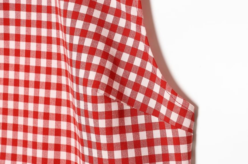 Mock Neck Gingham Slit Crop Tank Top / Mid Rise Ruched Cropped Straight Leg Pants