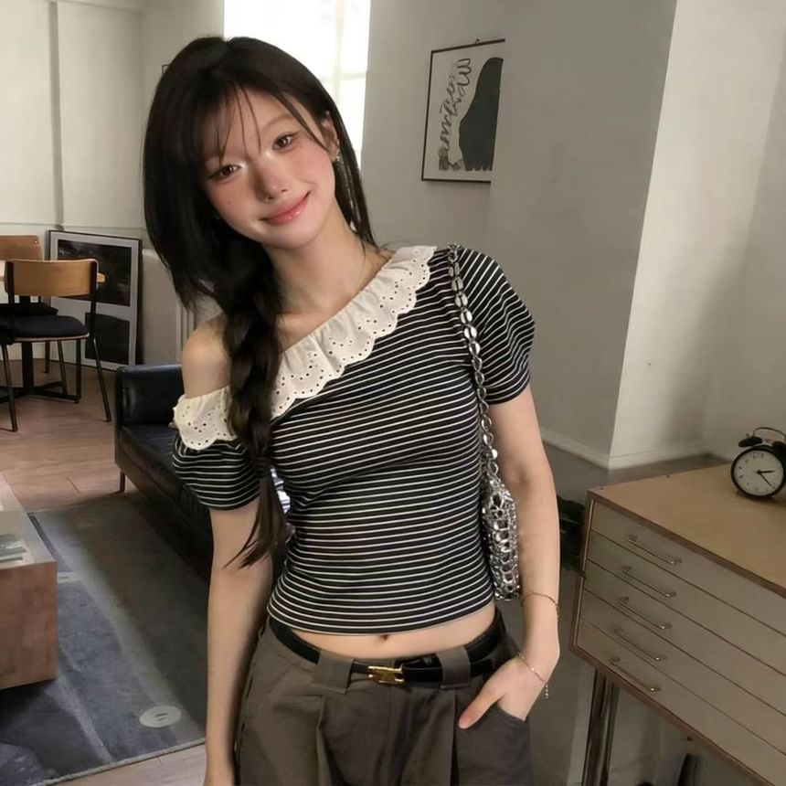Off-Shoulder Striped Eyelet Lace Crop Tee
