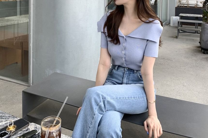 Ribbed Short Sleeve Button Knit Top