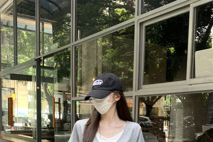 Mock Two-Piece Two Tone V-Neck Short Sleeve T-Shirt
