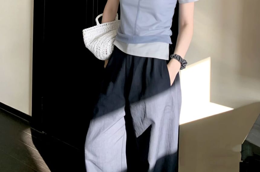 Mock Two-Piece Crew Neck Two Tone Mesh Panel Short Sleeve T-Shirt