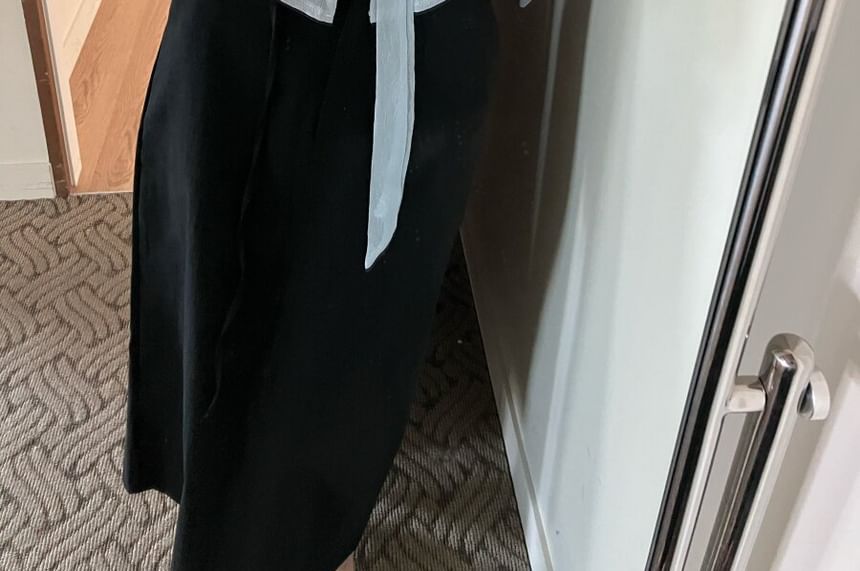 Scarf Neck Button Crop Blouse