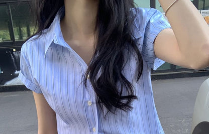Collared Button Crop Blouse