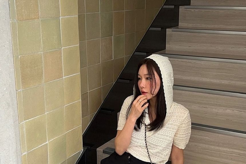 Perforated Knit Hoodie with Short Sleeves