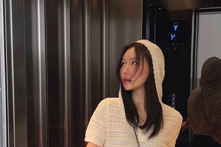 Perforated Knit Hoodie with Short Sleeves