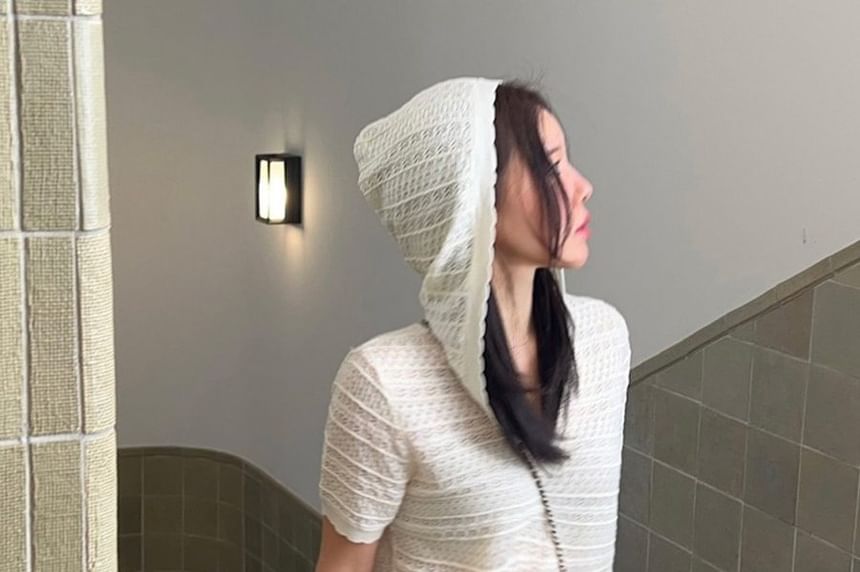 Perforated Knit Hoodie with Short Sleeves