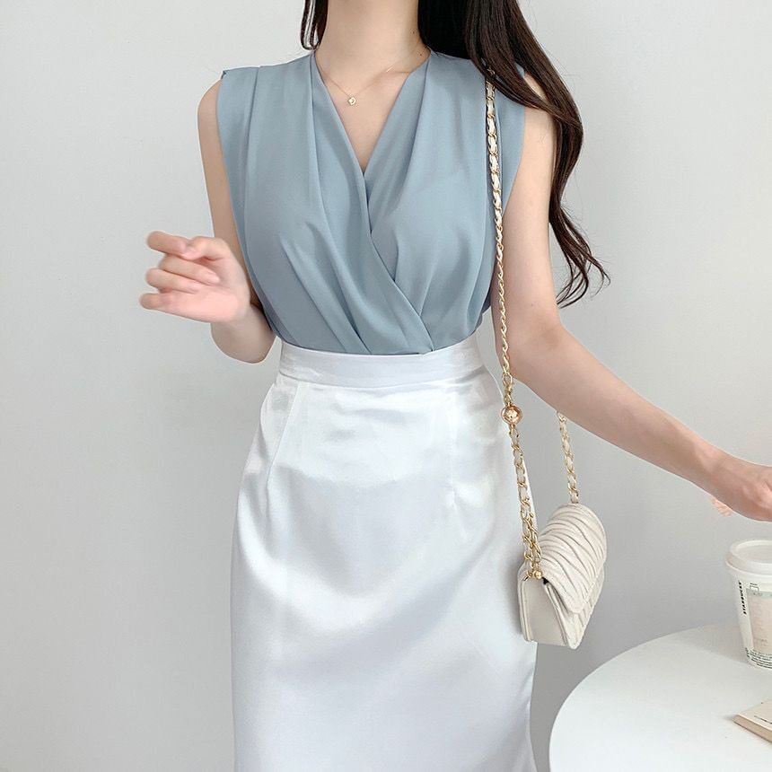 V-Neck Ruched Blouse