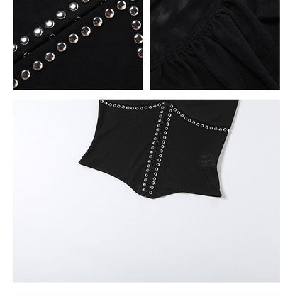 Short-Sleeve Cutout Crop top / Low Waist Faux Leather Mini Skirt