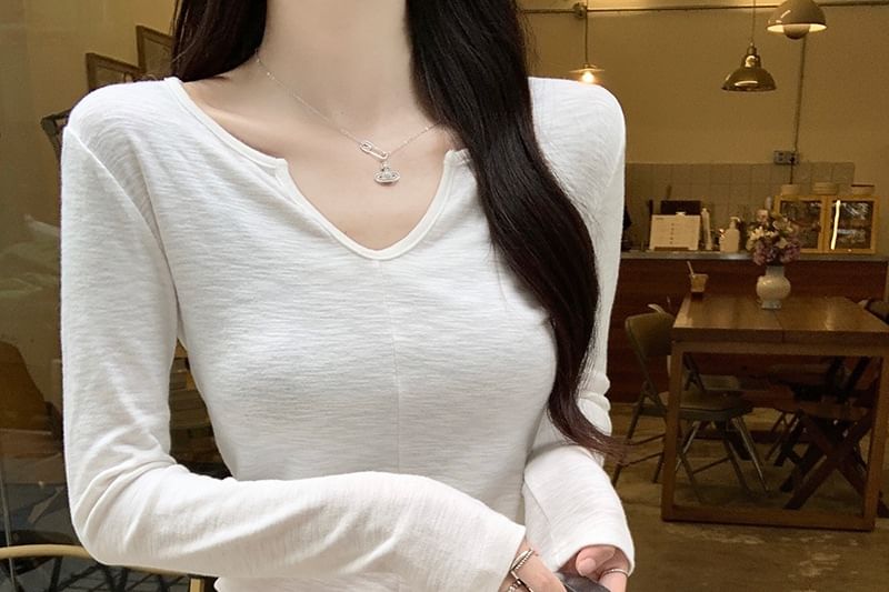 Notch Neck Long Sleeve Solid T-Shirt