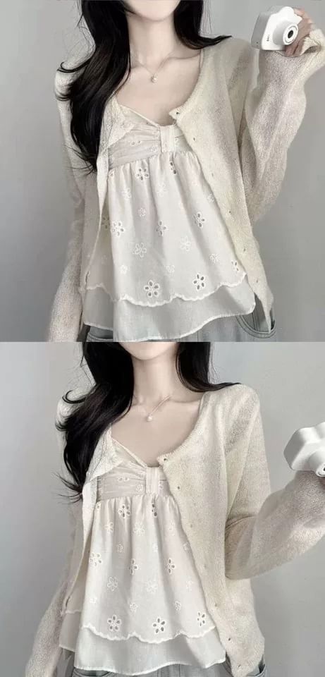 Cap Sleeve V-Neck Perforated Flowy Crop Top
