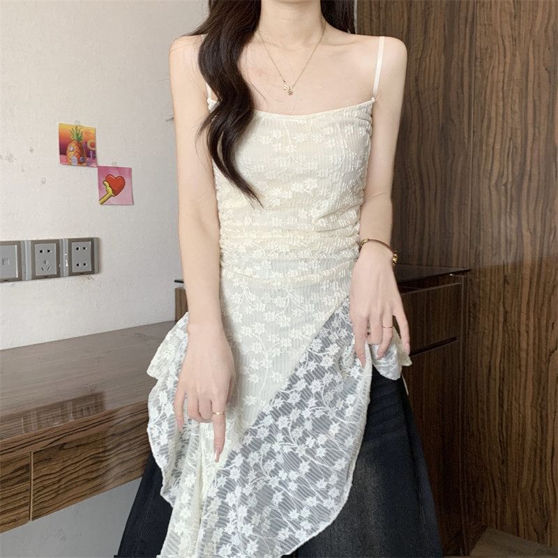 Floral Side Slit Lace Camisole Top