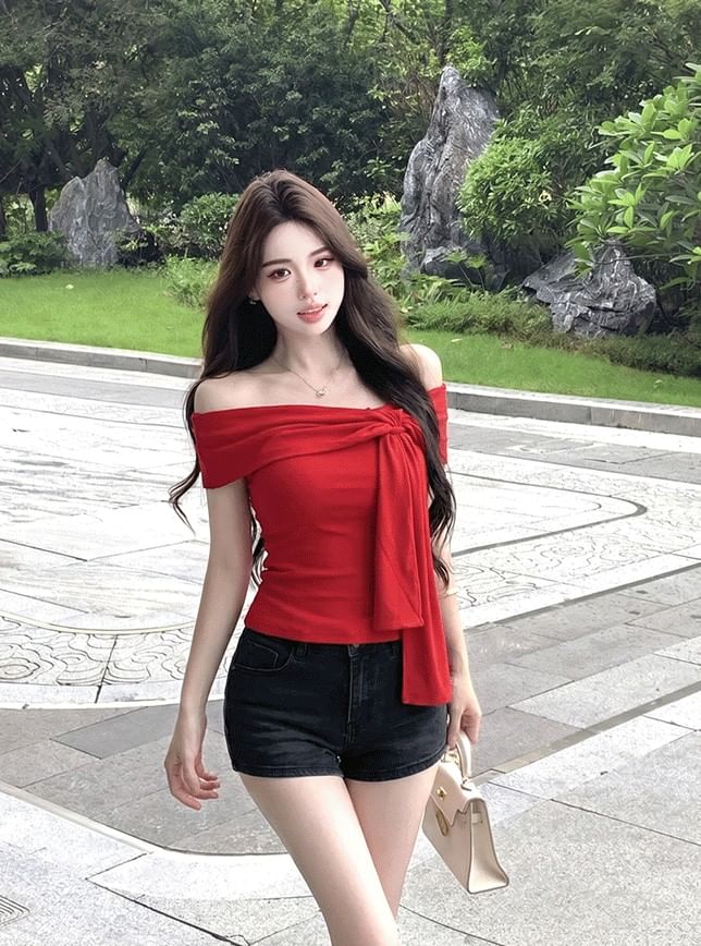 Off Shoulder Tie Front Short Sleeve Tee
