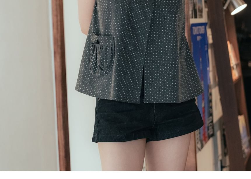 Short-Sleeve Collared Micro Dot Button-Up Slit Blouse