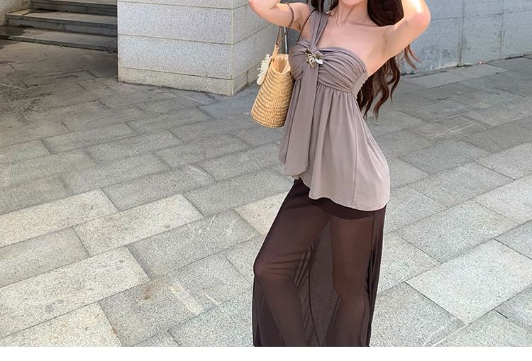 One-Shoulder Plain Knotted Top / Low Rise Midi A-Line Mesh Skirt