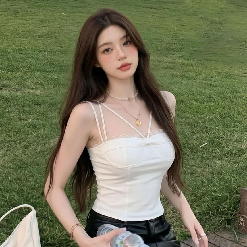 Spaghetti Strap Lace Trim Bow Detail Crop Camisole