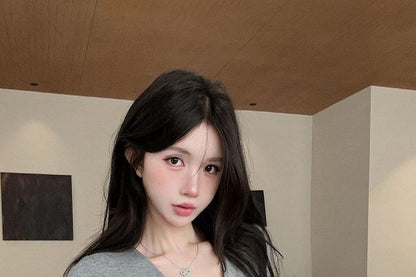 V-Neck Striped Knot Detail Short Sleeve Tee